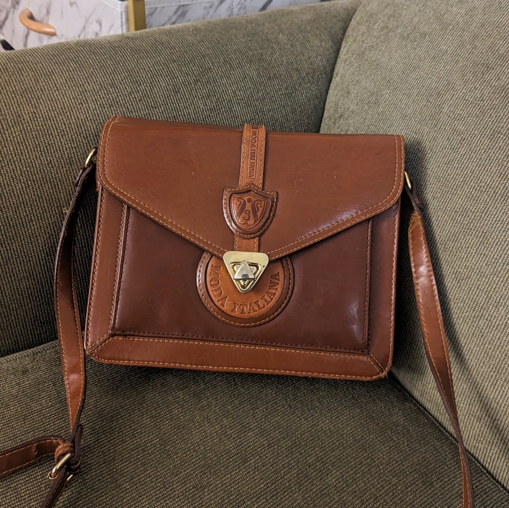 Brown Leather Vintage Crossbody Bag